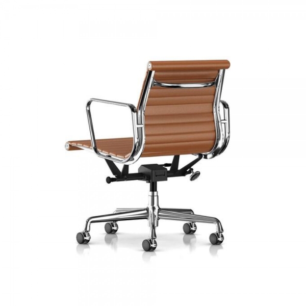 Eames Aluminum Group Management Chair - Prone Ledge Leather